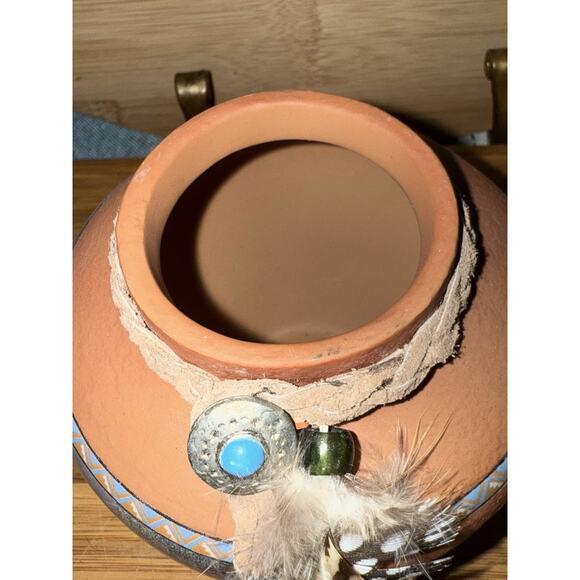 Native American Powers Of The Pack Vase 2001 numbered collectable 4x3.5 In - Picture 5 of 7